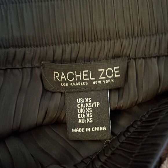 Rachel Zoe XS long flowy skirt with accordion type fabric - 3130 - Picture 3 of 4